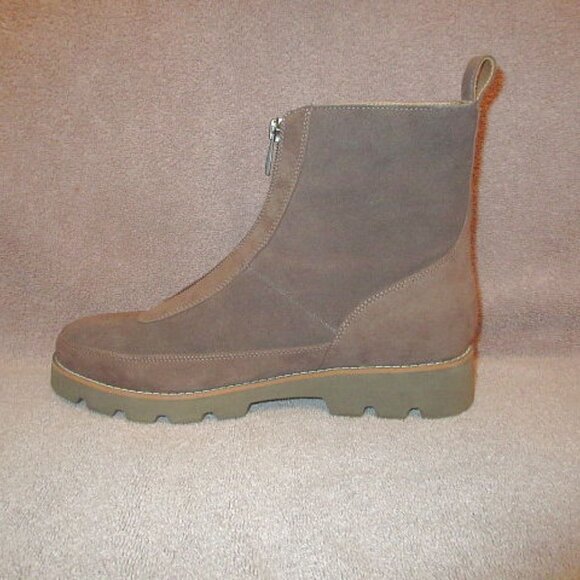 Vionic Estilo Suede Ankle Boots Size 8.5 Chunky Lug Sole Comfort Cushion Zip DWR - Picture 5 of 11